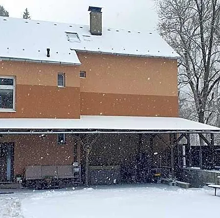 Lipno & Wellness Chata Loučovice